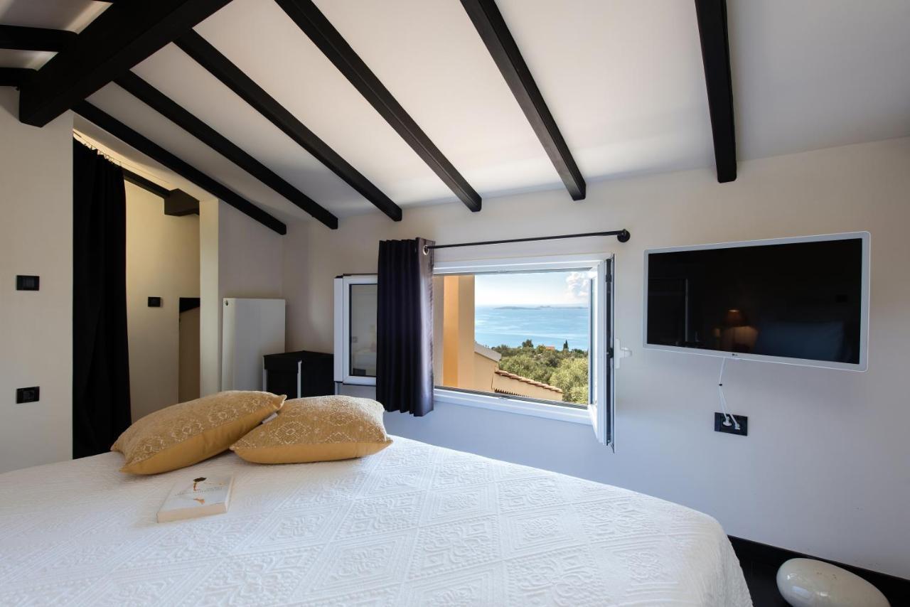 Villa Terra Rossa By Konnect, Views To Ionian Sea Spartylas Exterior foto